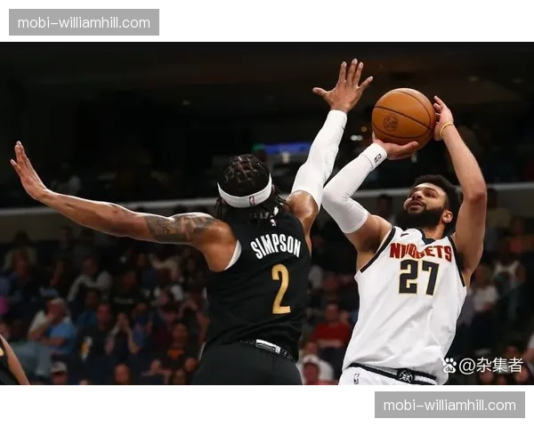 灰熊防守篮板保护体系崩溃 被黄蜂多次抢到进攻篮板二次得分